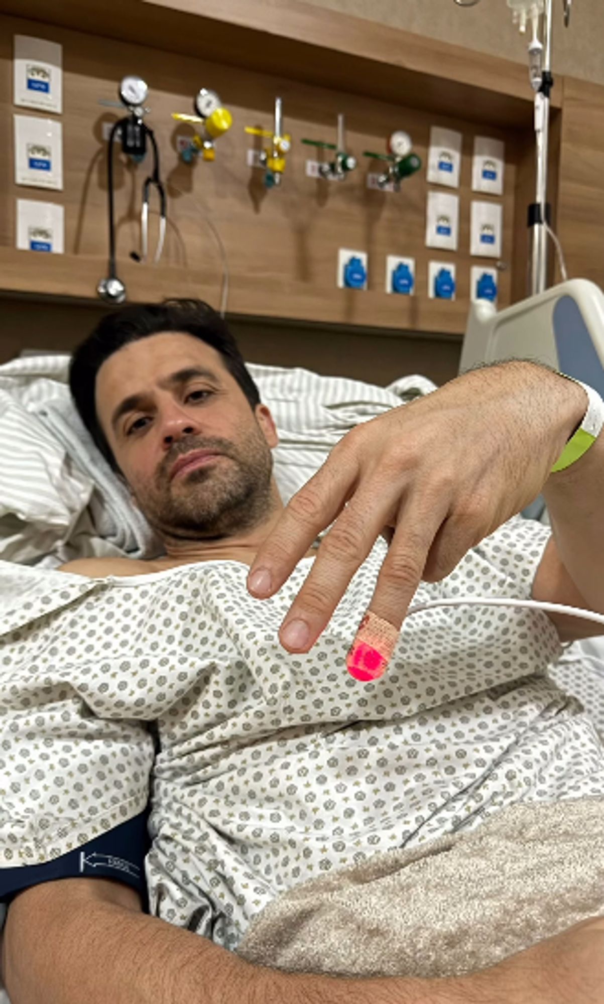 Pablo Marçal no hospital.jpg