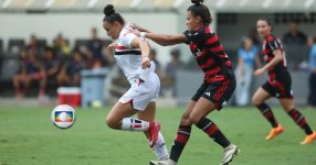 Futebol feminino 'derrota' Globo e faz audiência desabar